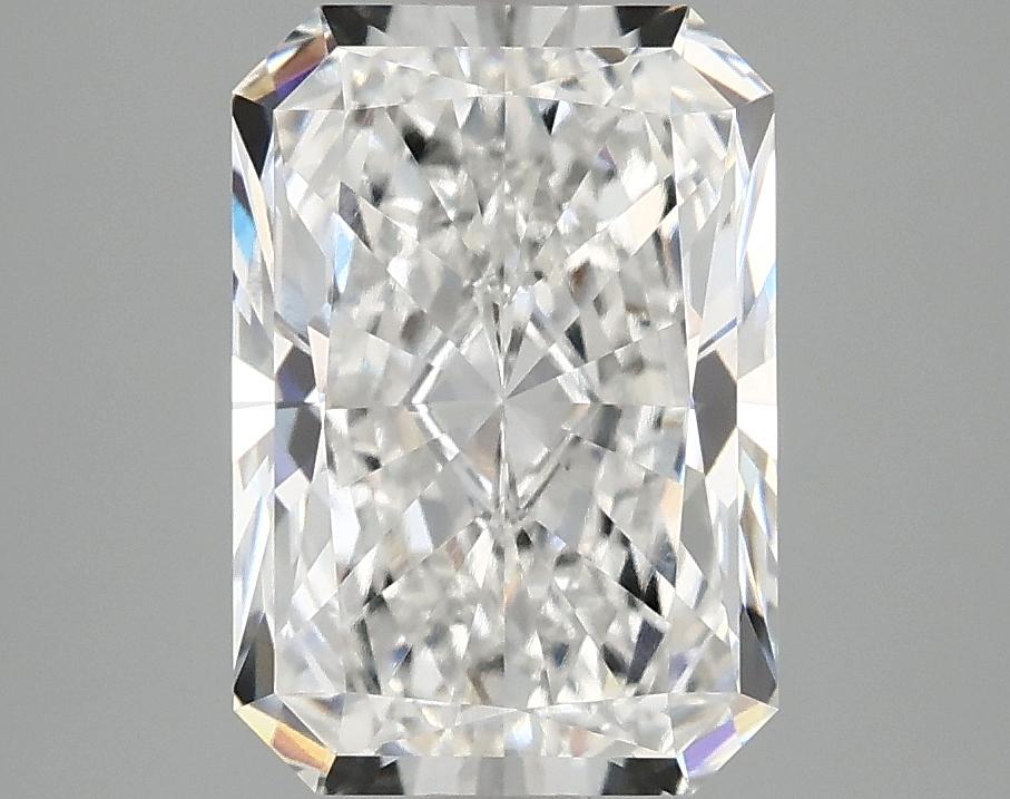 3.04 Carat Radiant Shaped Ideal Cut VVS2 IGI Certified Lab Grown Diamond