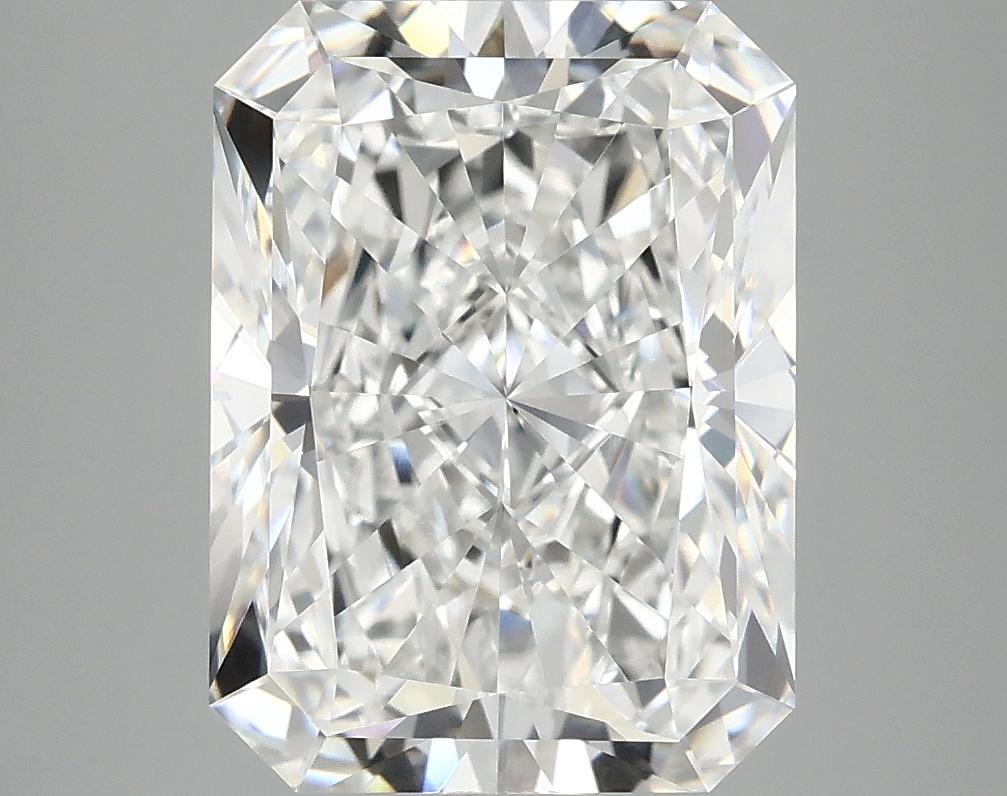 4.99 Carat Radiant Shaped Excellent Cut VVS2 IGI Certified Lab Grown Diamond