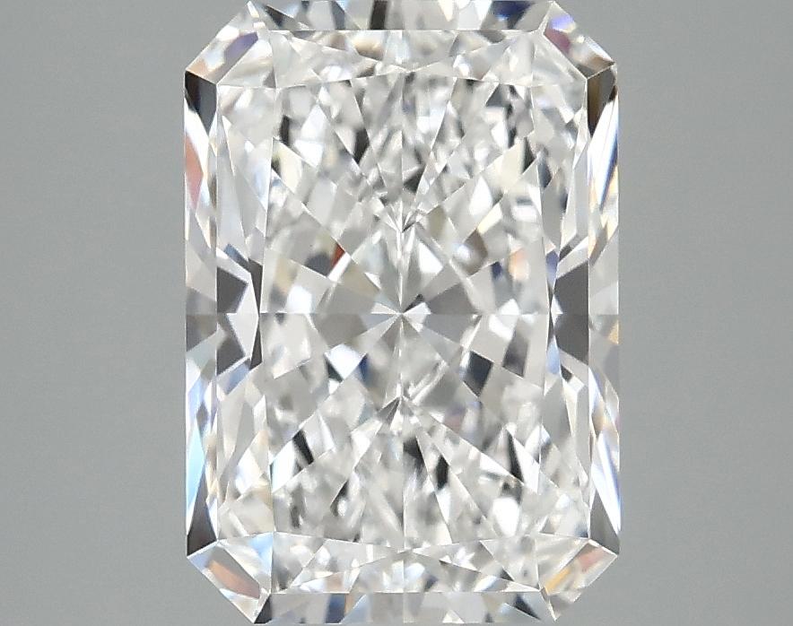 3.1 Carat Radiant Shaped Ideal Cut VVS2 IGI Certified Lab Grown Diamond