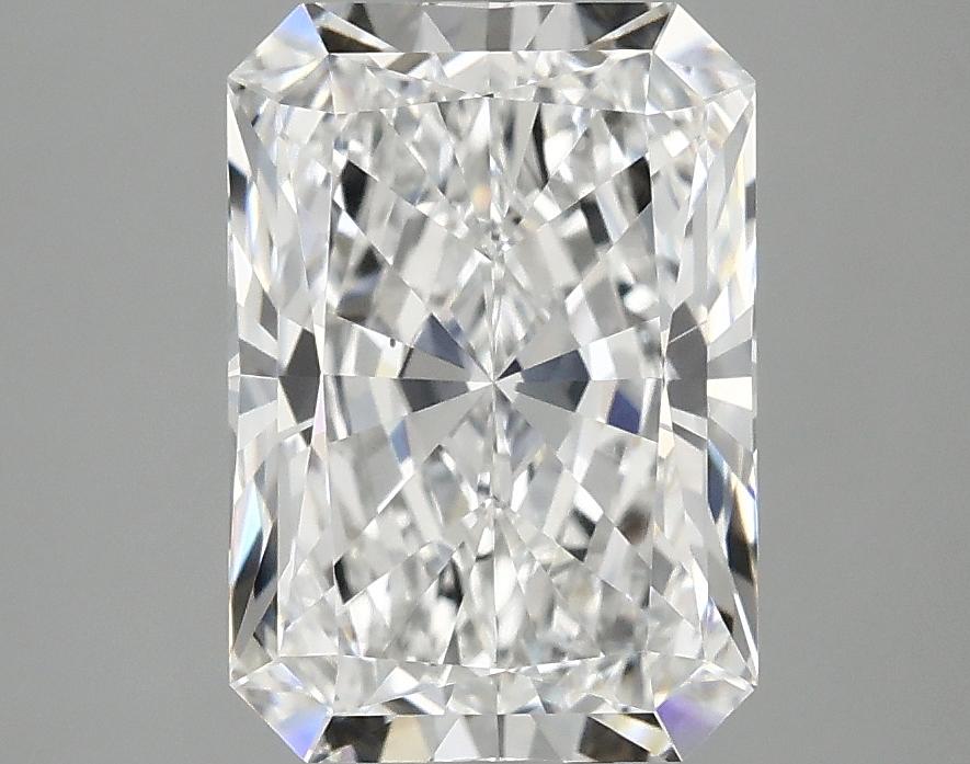 3.1 Carat Radiant Shaped Ideal Cut VVS2 IGI Certified Lab Grown Diamond