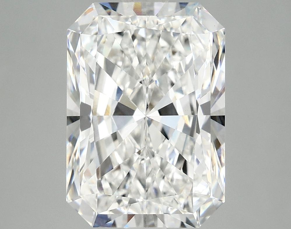 4.04 Carat Radiant Shaped Ideal Cut VVS2 IGI Certified Lab Grown Diamond