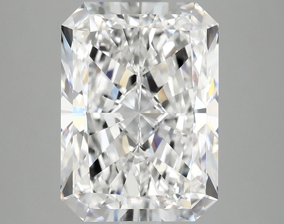 4.02 Carat Radiant Shaped Ideal Cut VVS2 IGI Certified Lab Grown Diamond