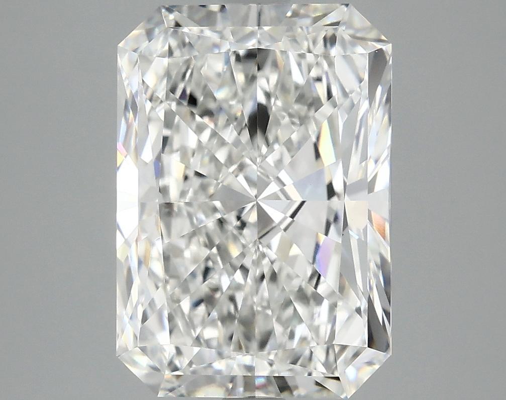 4.19 Carat Radiant Shaped Ideal Cut VVS2 IGI Certified Lab Grown Diamond