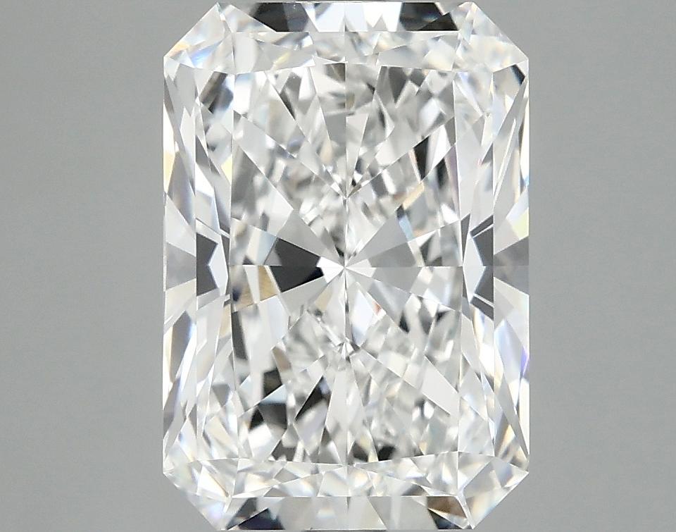 4.09 Carat Radiant Shaped Ideal Cut VVS2 IGI Certified Lab Grown Diamond