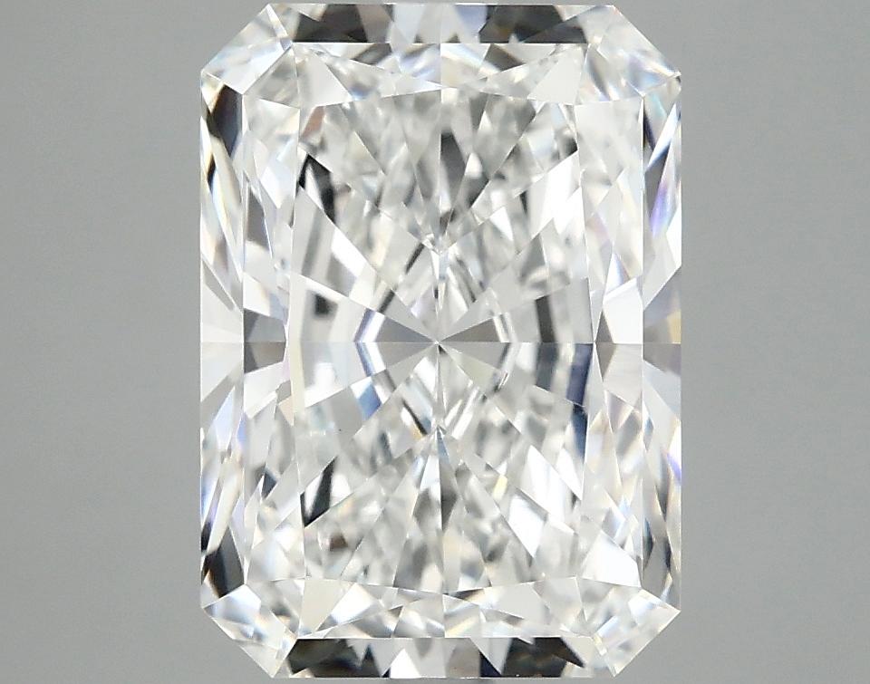 4.01 Carat Radiant Shaped Ideal Cut VVS2 IGI Certified Lab Grown Diamond