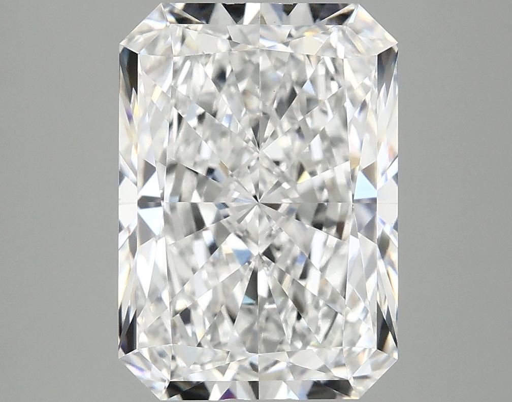 4.02 Carat Radiant Shaped Ideal Cut VVS2 IGI Certified Lab Grown Diamond