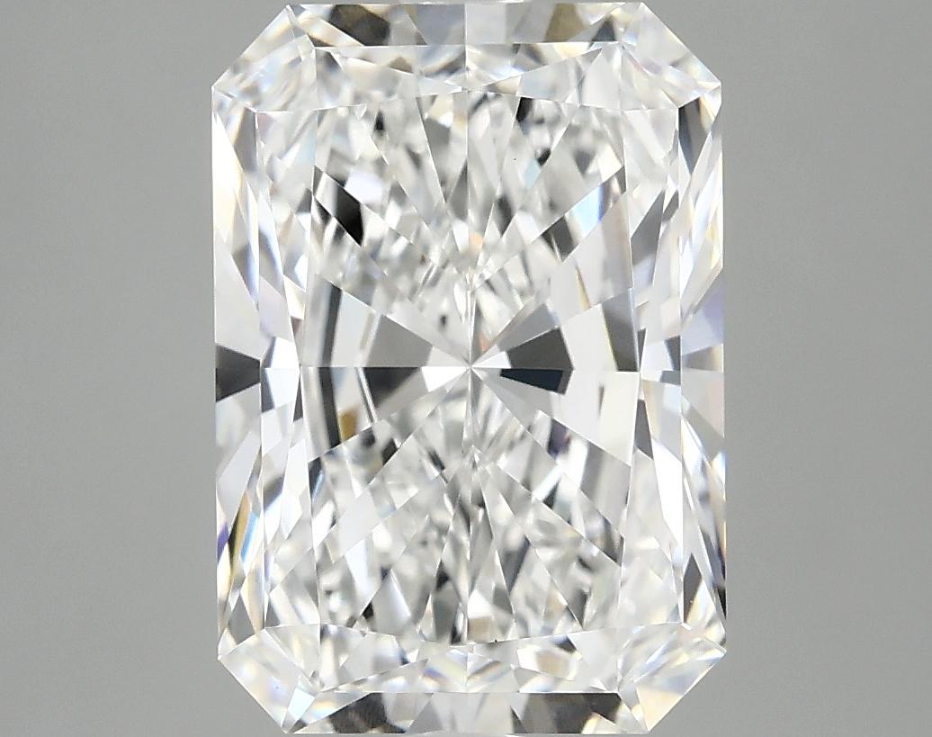 4.15 Carat Radiant Shaped Ideal Cut VVS2 IGI Certified Lab Grown Diamond