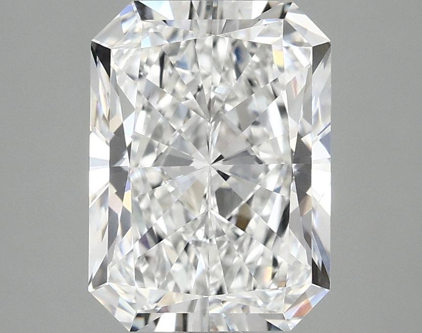 3.01 Carat Radiant Shaped Excellent Cut VVS2 IGI Certified Lab Grown Diamond