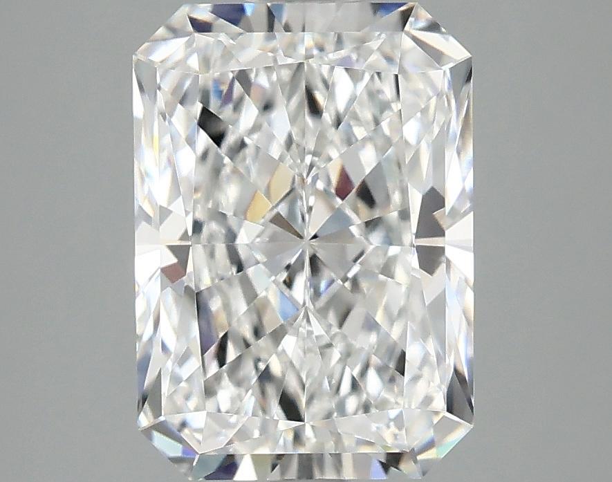 3.08 Carat Radiant Shaped Ideal Cut VVS2 IGI Certified Lab Grown Diamond