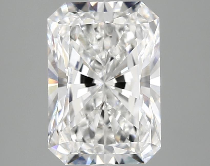 3.08 Carat Radiant Shaped Ideal Cut VVS2 IGI Certified Lab Grown Diamond