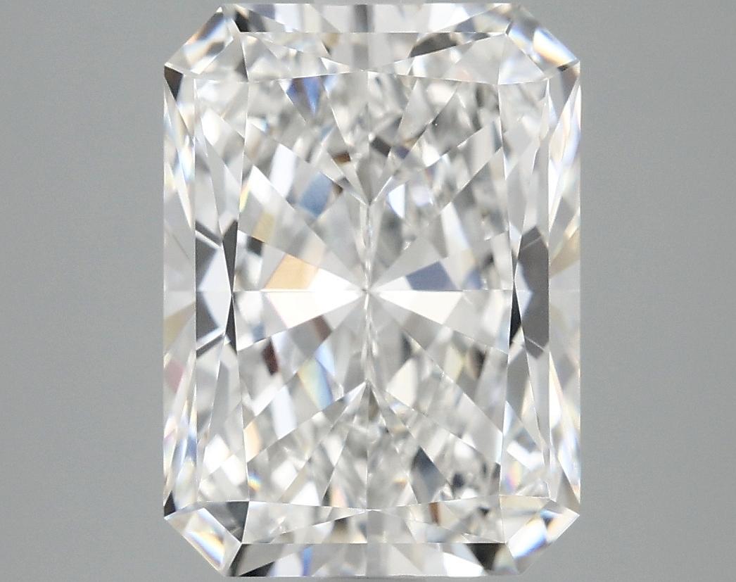 4.09 Carat Radiant Shaped Excellent Cut VVS2 IGI Certified Lab Grown Diamond