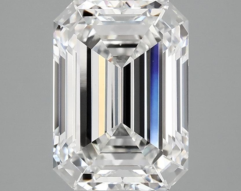 3.08 Carat Emerald Shaped Ideal Cut VS1 IGI Certified Lab Grown Diamond
