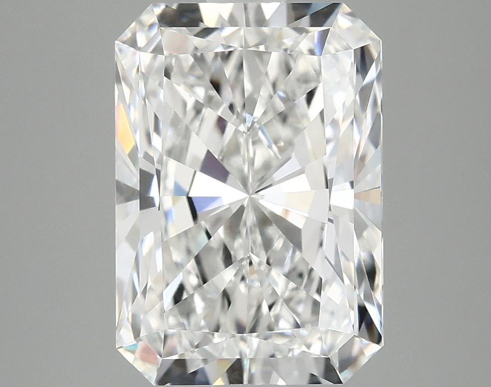 4.05 Carat Radiant Shaped Ideal Cut VVS2 IGI Certified Lab Grown Diamond