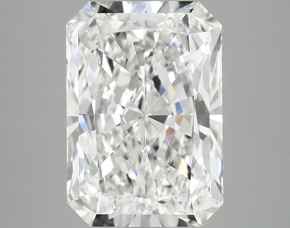 4.1 Carat Radiant Shaped Ideal Cut VVS2 IGI Certified Lab Grown Diamond