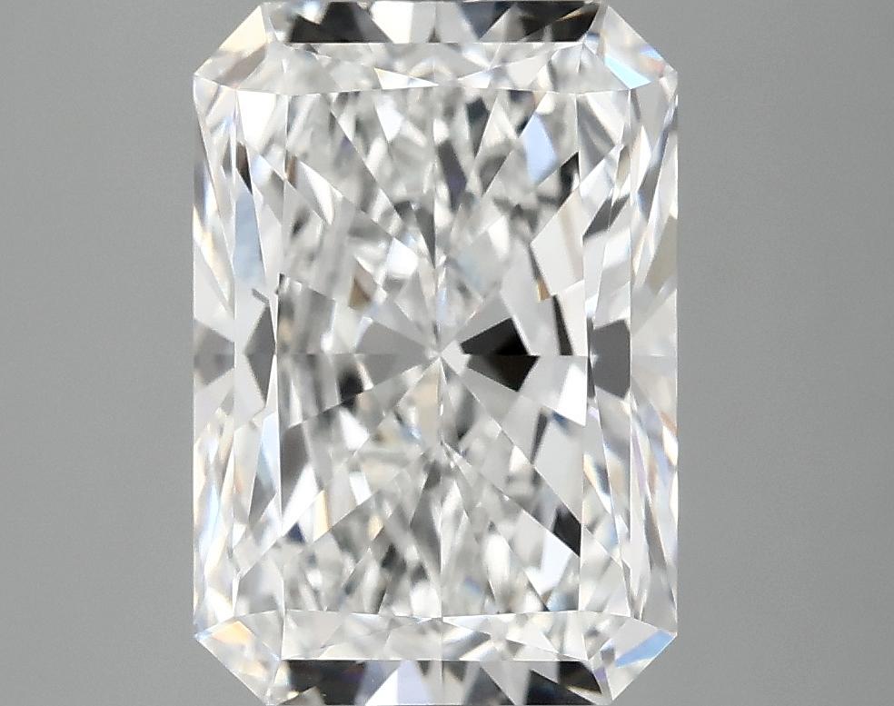 3.95 Carat Radiant Shaped Ideal Cut VVS2 IGI Certified Lab Grown Diamond
