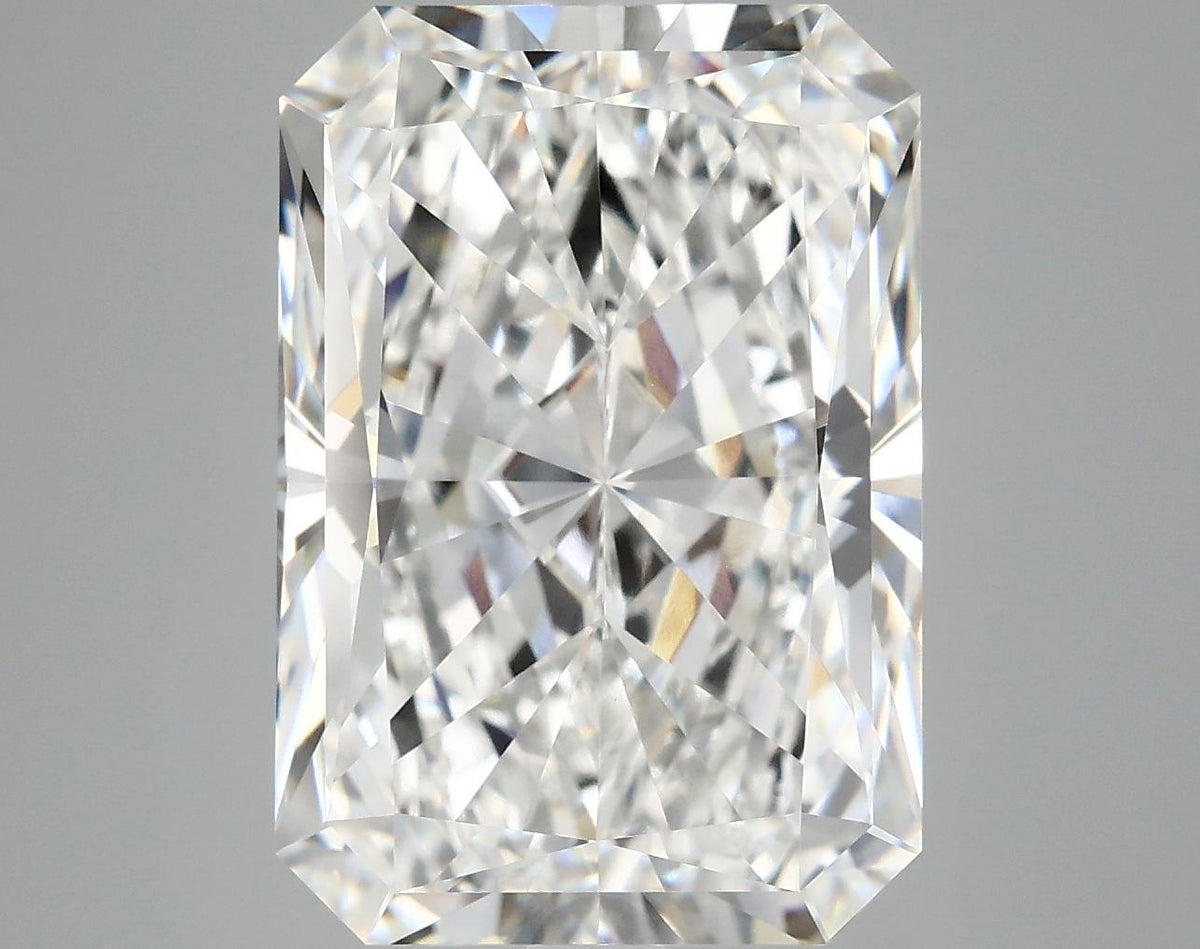 8.39 Carat Radiant Shaped Ideal Cut VS1 IGI Certified Lab Grown Diamond
