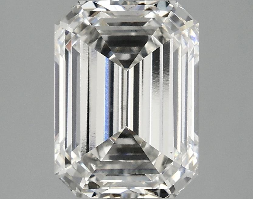 3.0 Carat Emerald Shaped Excellent Cut VS2 IGI Certified Lab Grown Diamond