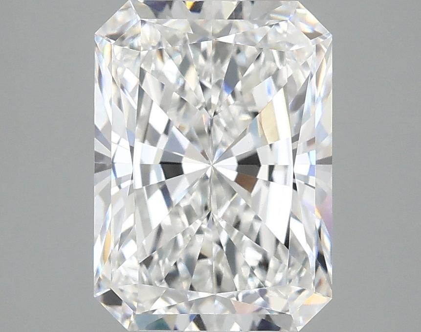 3.01 Carat Radiant Shaped Excellent Cut VVS2 IGI Certified Lab Grown Diamond