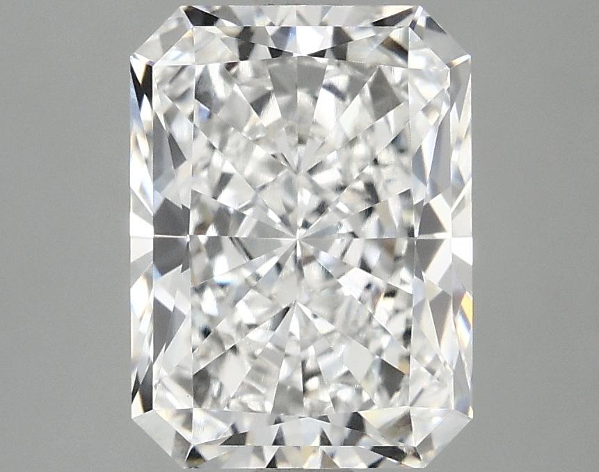 3.09 Carat Radiant Shaped Excellent Cut VVS2 IGI Certified Lab Grown Diamond