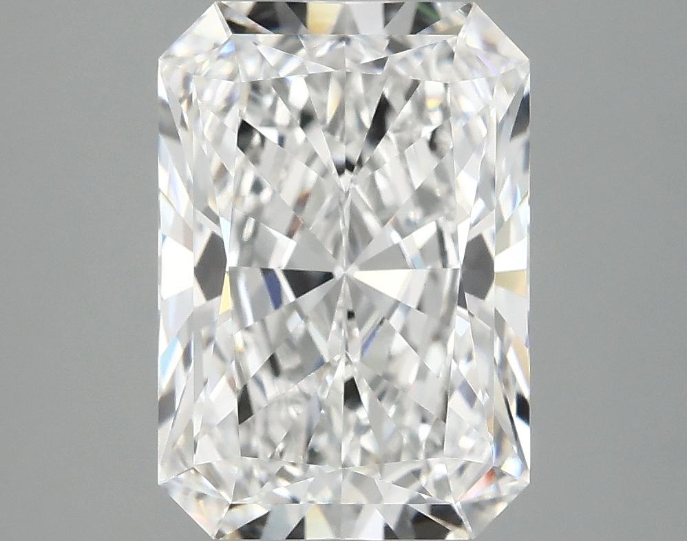 4.2 Carat Radiant Shaped Ideal Cut VVS2 IGI Certified Lab Grown Diamond