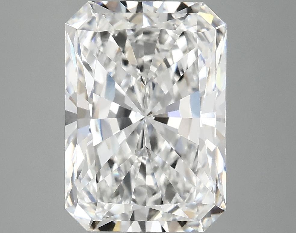 3.96 Carat Radiant Shaped Ideal Cut VVS2 IGI Certified Lab Grown Diamond