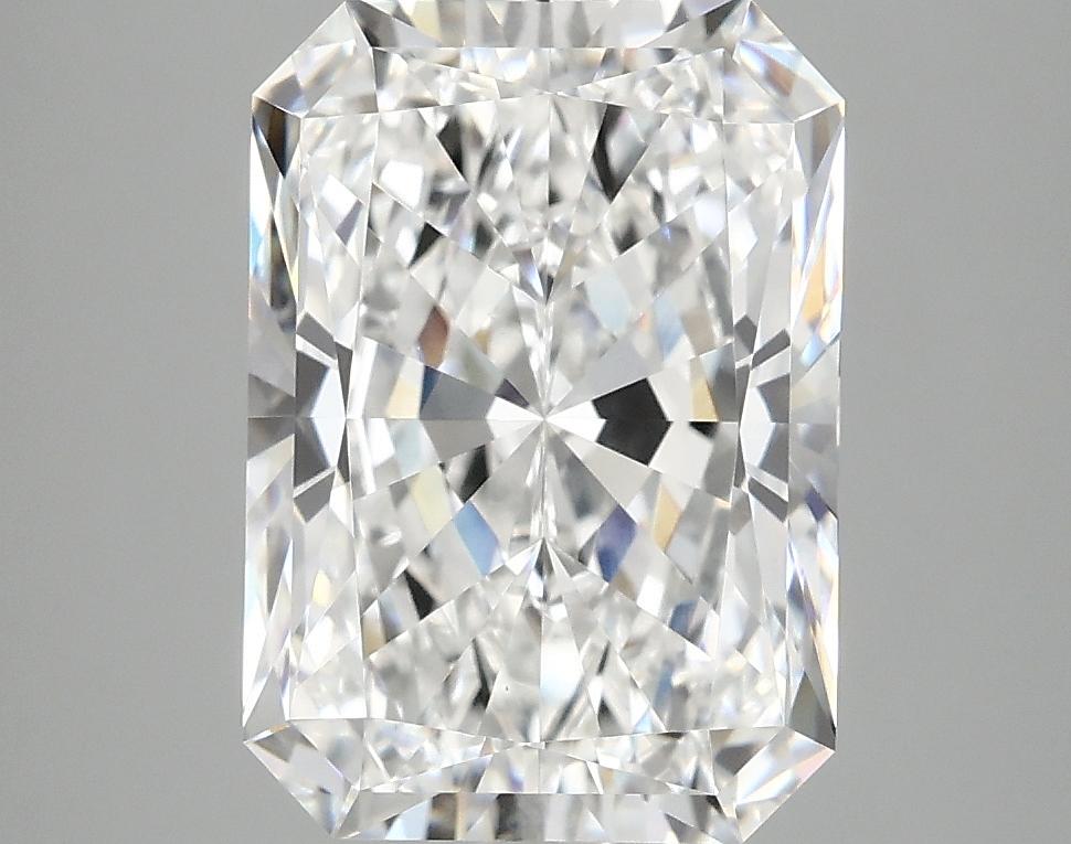 4.19 Carat Radiant Shaped Ideal Cut VVS2 IGI Certified Lab Grown Diamond