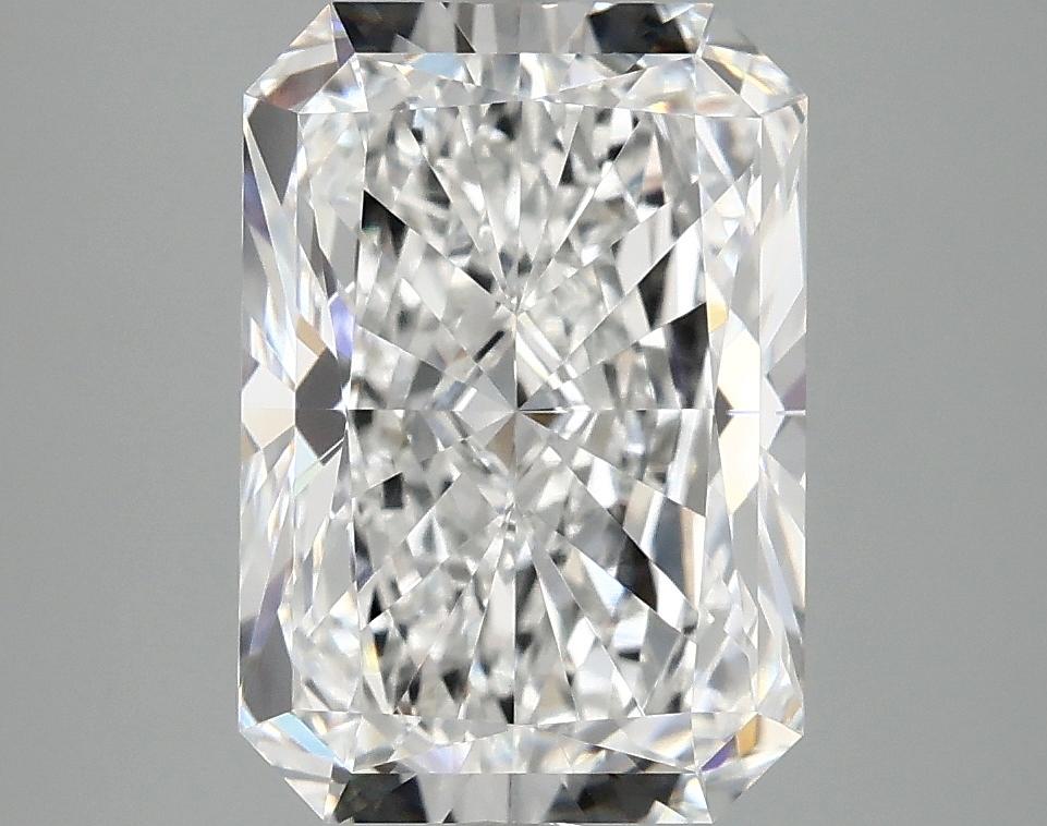 3.94 Carat Radiant Shaped Ideal Cut VVS2 IGI Certified Lab Grown Diamond