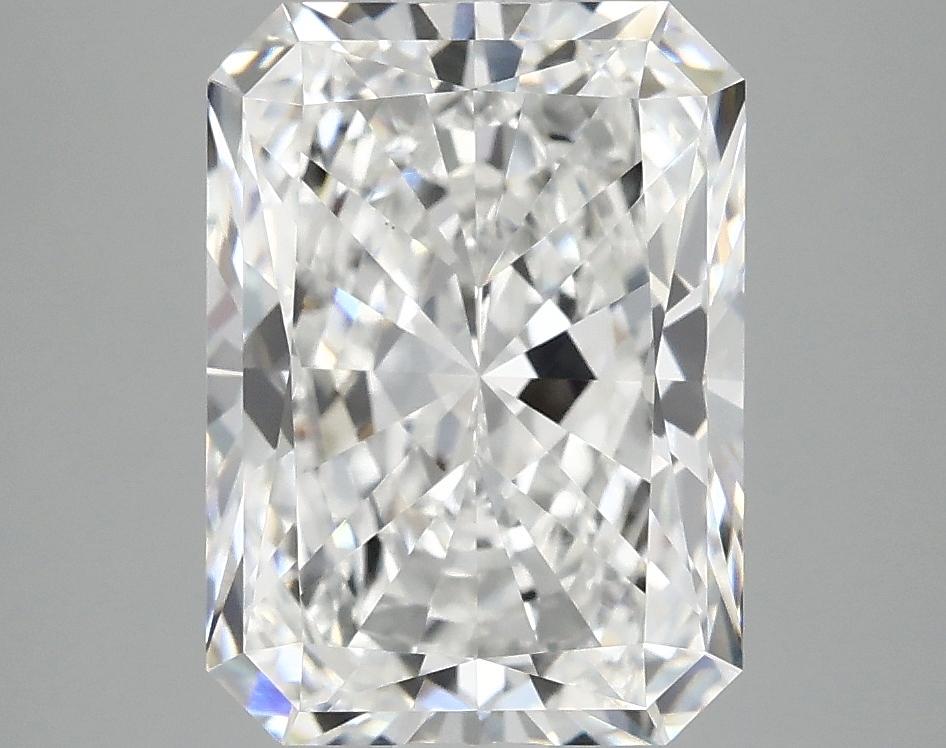 4.02 Carat Radiant Shaped Excellent Cut VS1 IGI Certified Lab Grown Diamond