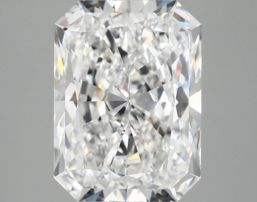 3.06 Carat Radiant Shaped Excellent Cut VVS2 IGI Certified Lab Grown Diamond