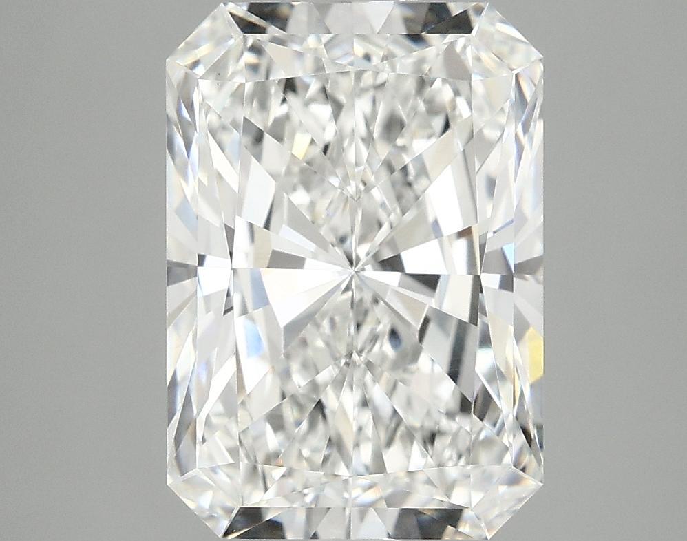 4.11 Carat Radiant Shaped Ideal Cut VVS2 IGI Certified Lab Grown Diamond