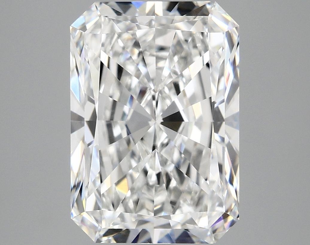 4.02 Carat Radiant Shaped Ideal Cut VVS2 IGI Certified Lab Grown Diamond