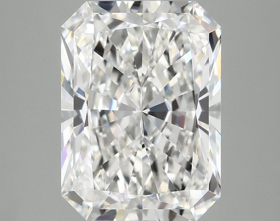 3.88 Carat Radiant Shaped Excellent Cut VVS2 IGI Certified Lab Grown Diamond