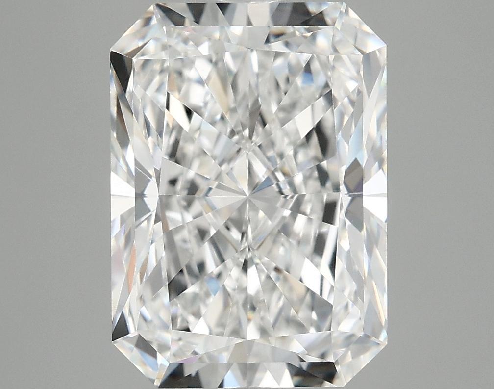 4.07 Carat Radiant Shaped Excellent Cut VVS2 IGI Certified Lab Grown Diamond