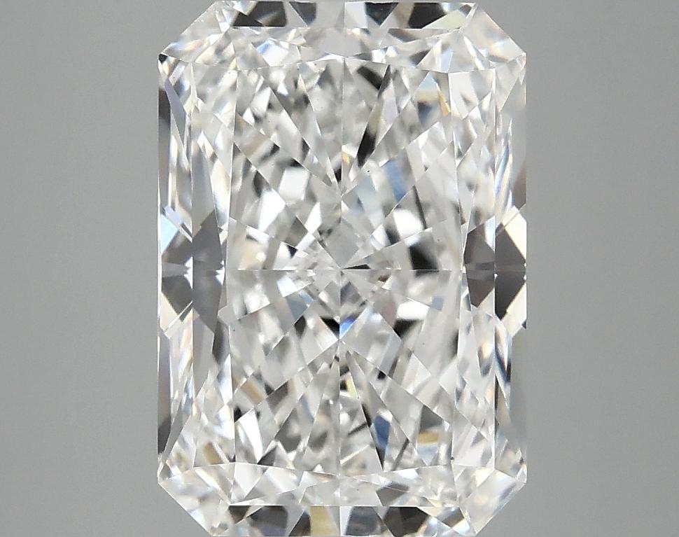 3.94 Carat Radiant Shaped Ideal Cut VS2 IGI Certified Lab Grown Diamond