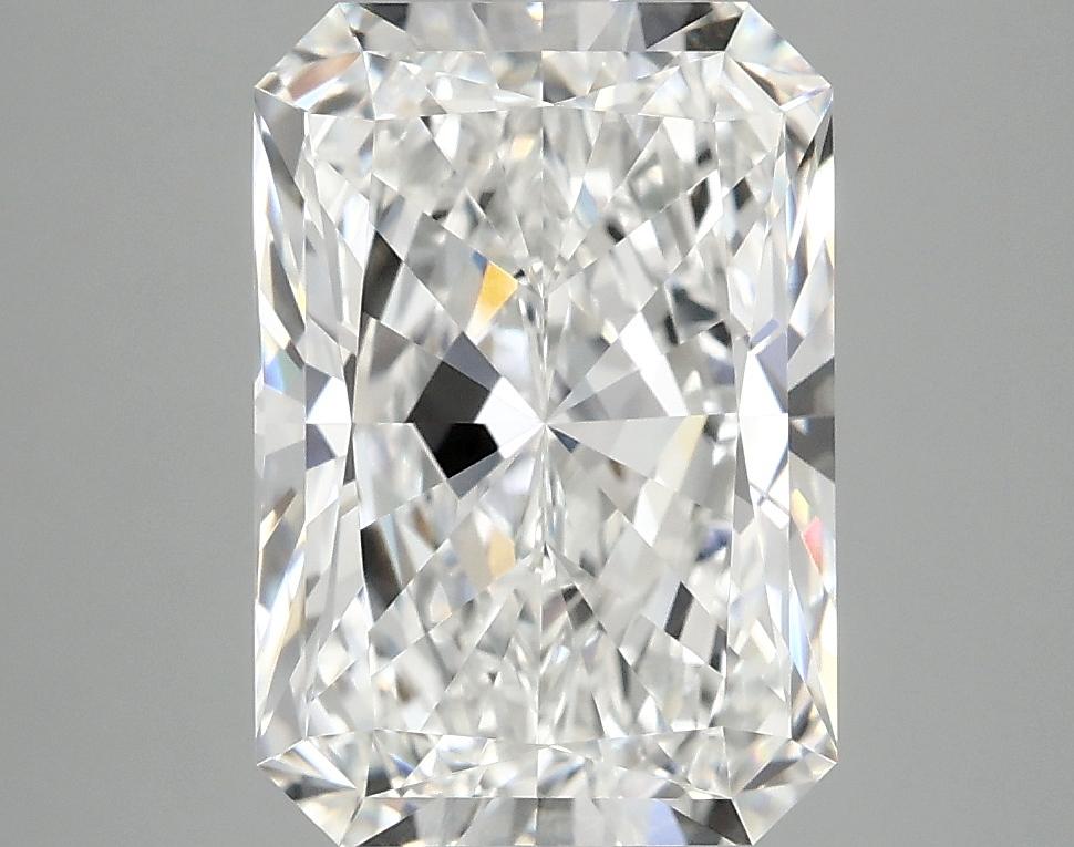 4.09 Carat Radiant Shaped Ideal Cut VVS2 IGI Certified Lab Grown Diamond