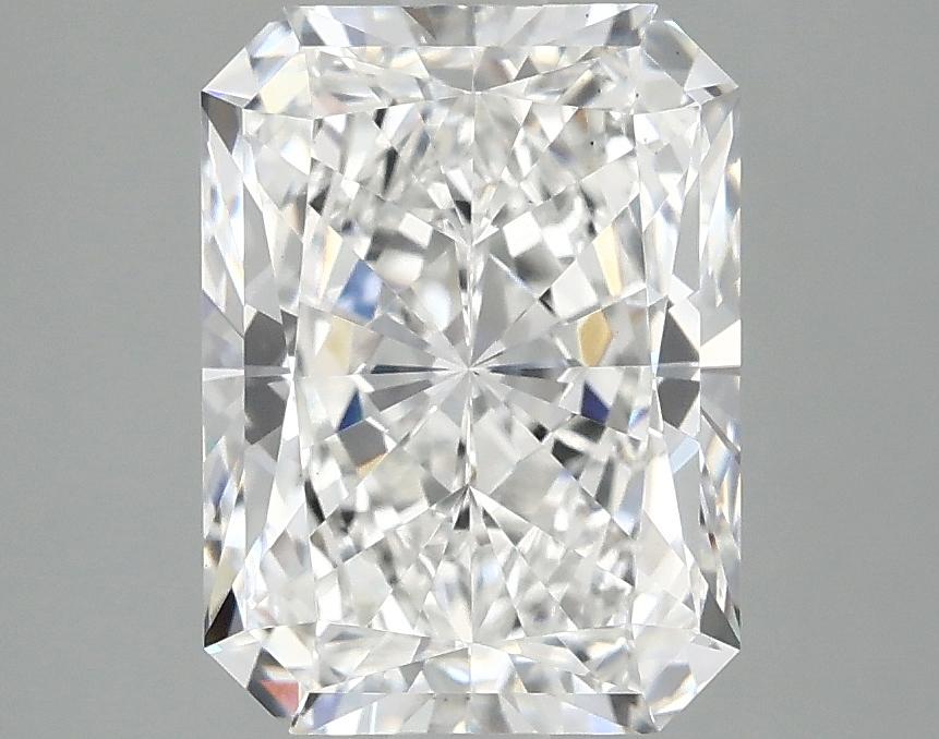 3.08 Carat Radiant Shaped Excellent Cut VS1 IGI Certified Lab Grown Diamond