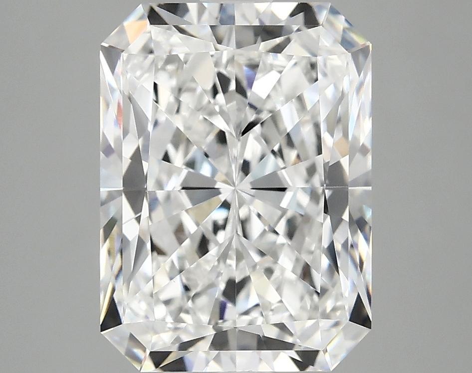 4.09 Carat Radiant Shaped Excellent Cut VVS2 IGI Certified Lab Grown Diamond