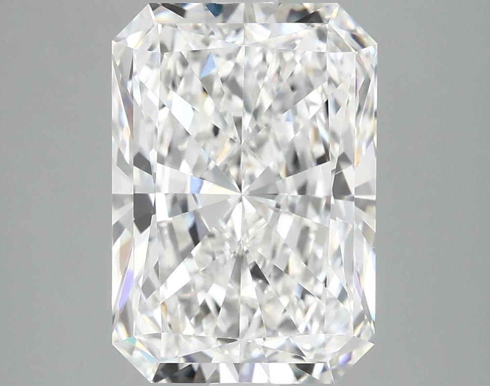 4.19 Carat Radiant Shaped Ideal Cut VVS2 IGI Certified Lab Grown Diamond
