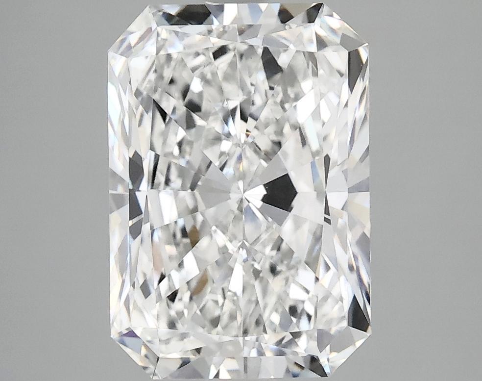 4.04 Carat Radiant Shaped Ideal Cut VVS2 IGI Certified Lab Grown Diamond