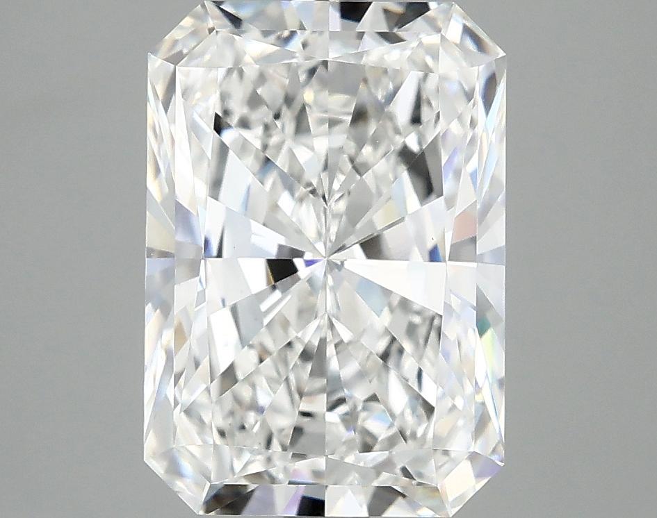 3.87 Carat Radiant Shaped Ideal Cut VS1 IGI Certified Lab Grown Diamond