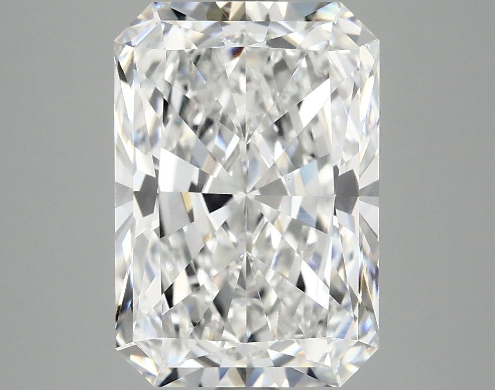 3.99 Carat Radiant Shaped Ideal Cut VVS2 IGI Certified Lab Grown Diamond