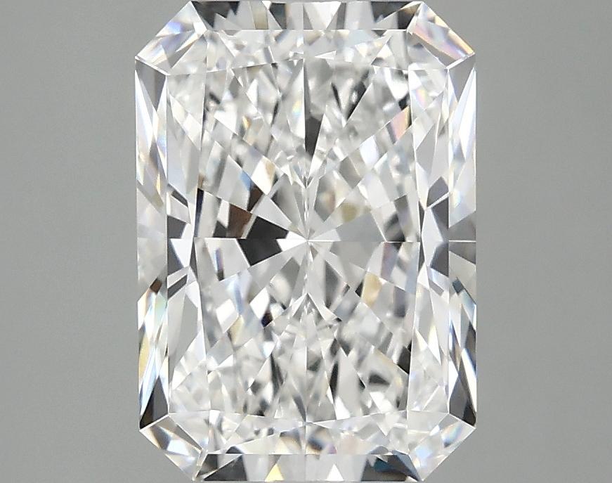 3.05 Carat Radiant Shaped Ideal Cut VVS2 IGI Certified Lab Grown Diamond