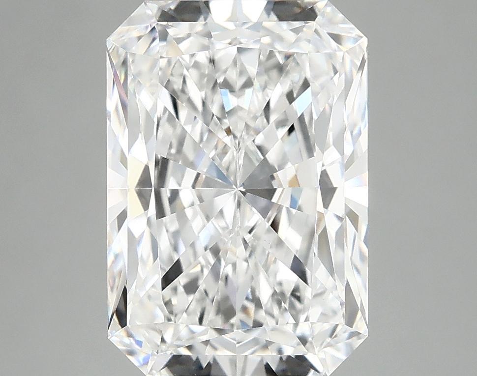 4.08 Carat Radiant Shaped Ideal Cut VVS2 IGI Certified Lab Grown Diamond