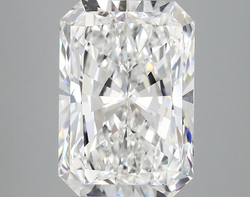 4.07 Carat Radiant Shaped Ideal Cut VVS2 IGI Certified Lab Grown Diamond