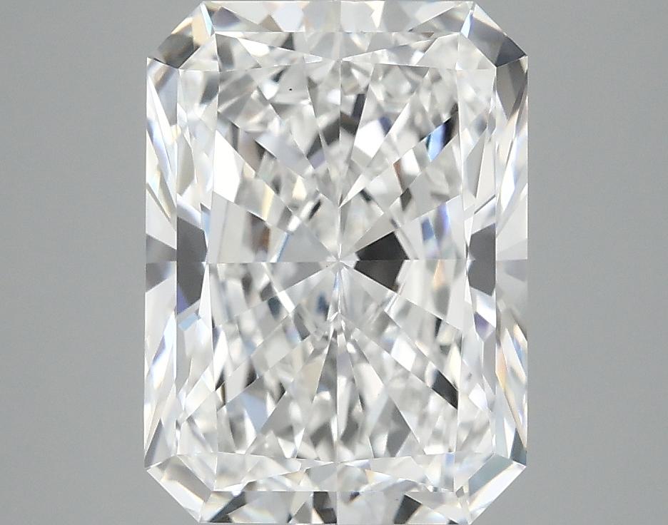 3.82 Carat Radiant Shaped Excellent Cut VS1 IGI Certified Lab Grown Diamond