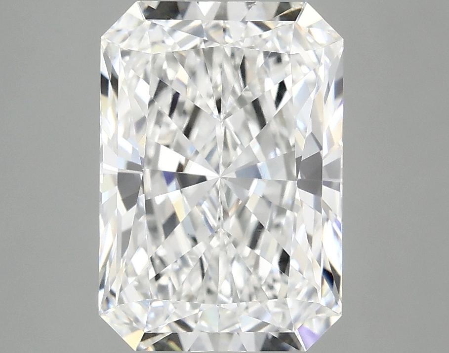 3.04 Carat Radiant Shaped Ideal Cut VVS2 IGI Certified Lab Grown Diamond