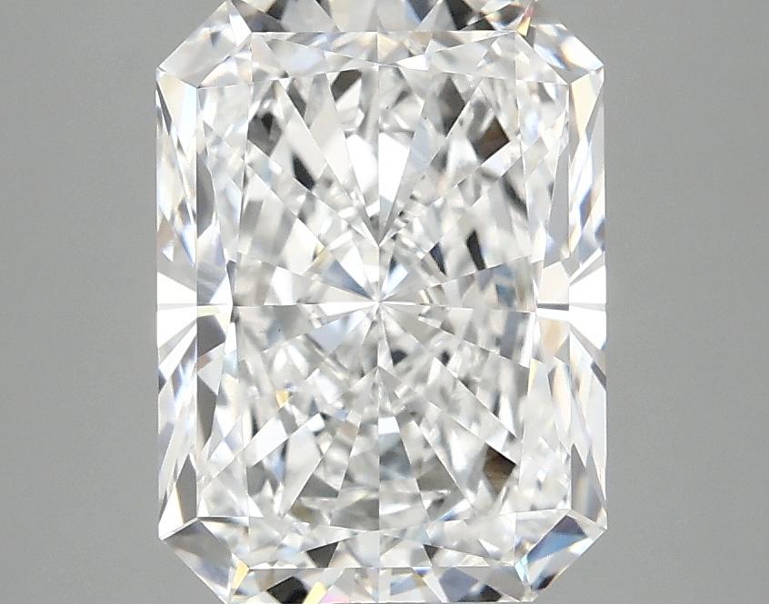 3.05 Carat Radiant Shaped Excellent Cut VS1 IGI Certified Lab Grown Diamond