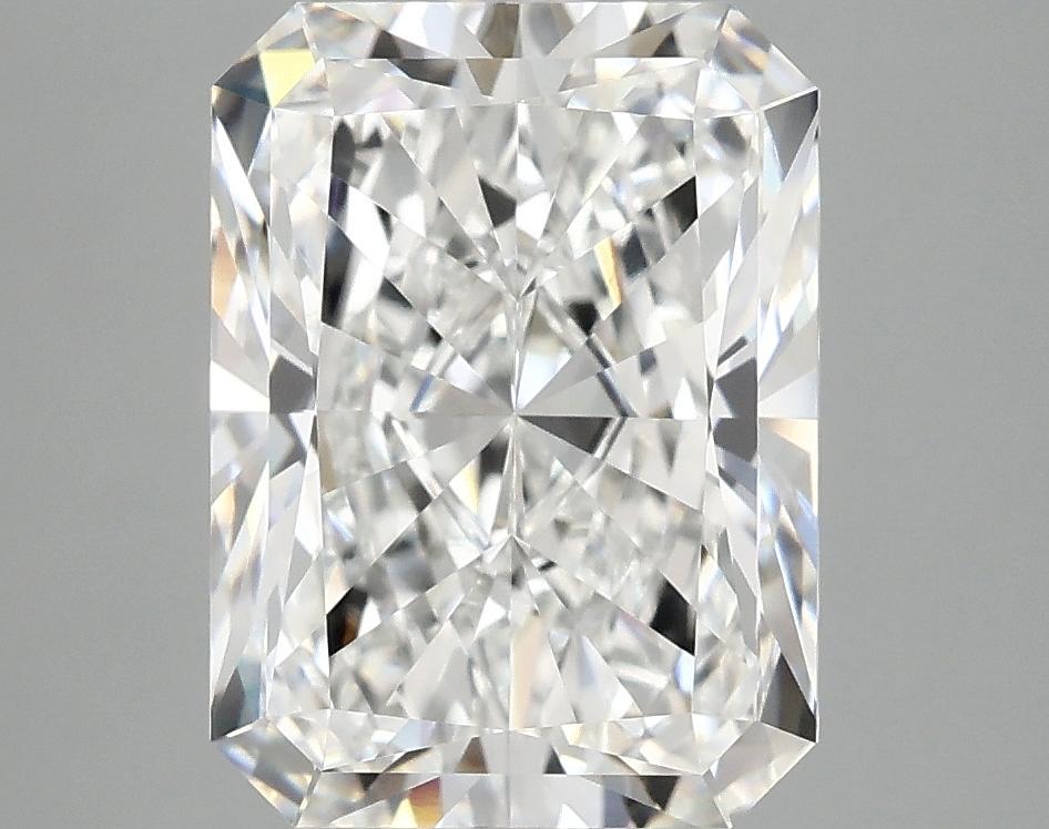 4.09 Carat Radiant Shaped Excellent Cut VVS2 IGI Certified Lab Grown Diamond