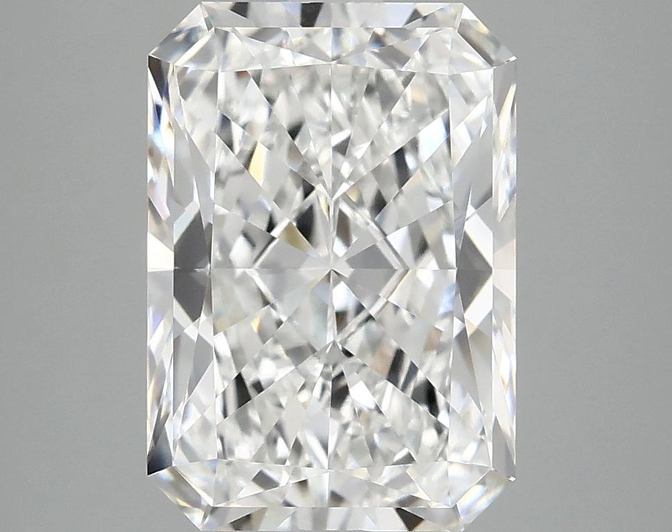4.16 Carat Radiant Shaped Ideal Cut VVS2 IGI Certified Lab Grown Diamond
