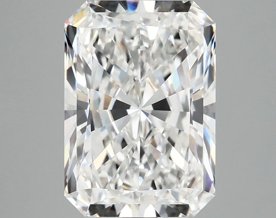 4.06 Carat Radiant Shaped Ideal Cut VVS2 IGI Certified Lab Grown Diamond